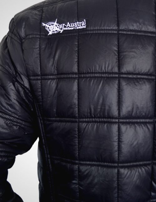 parka-alpamayo-aluminio-espalda